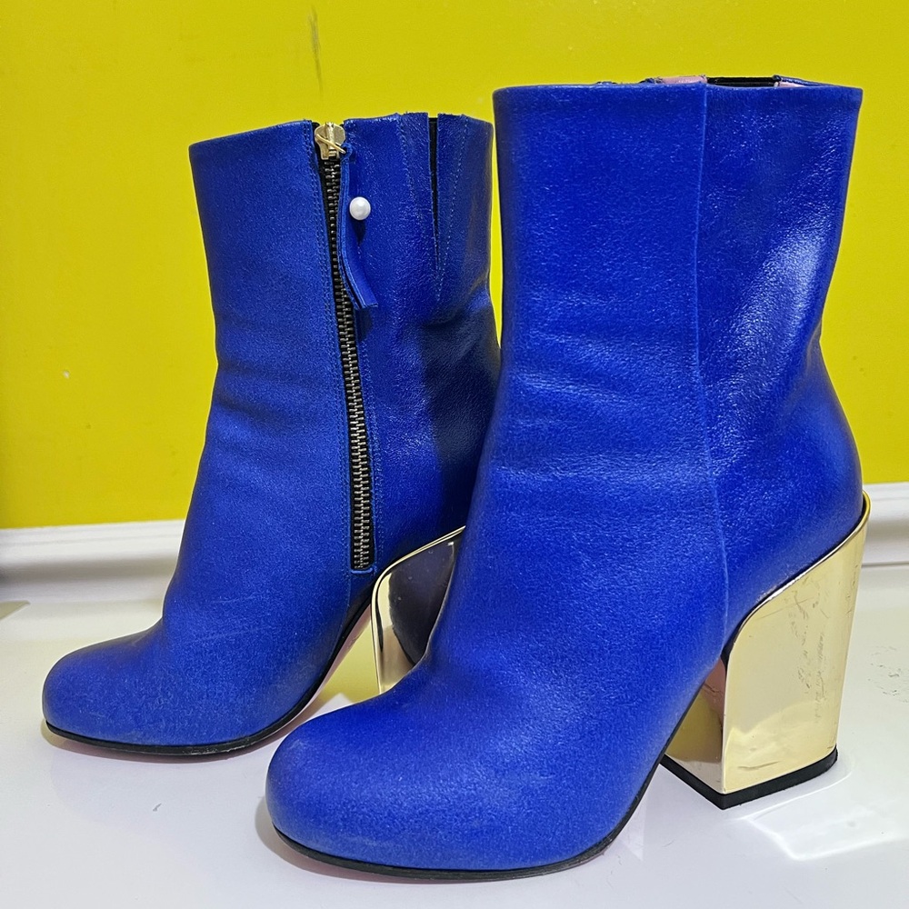 Tipe e Tacchi cobalt Blue Ankle Boots with Gold Heel 37